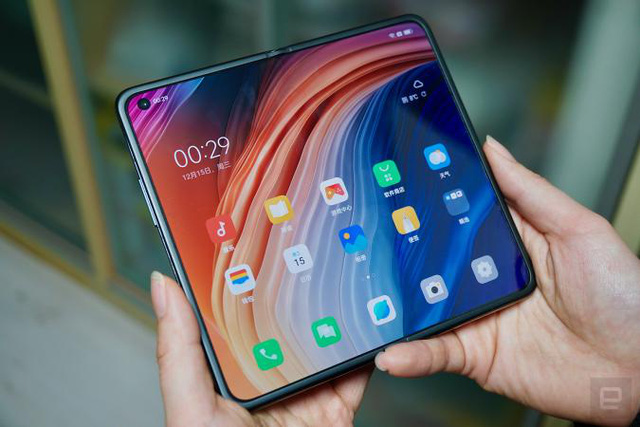  Đây là những chiếc smartphone độc đáo đã lỡ hẹn với năm 2021, thật may là cũng có nhiều mẫu khác đúng hẹn  - Ảnh 10.