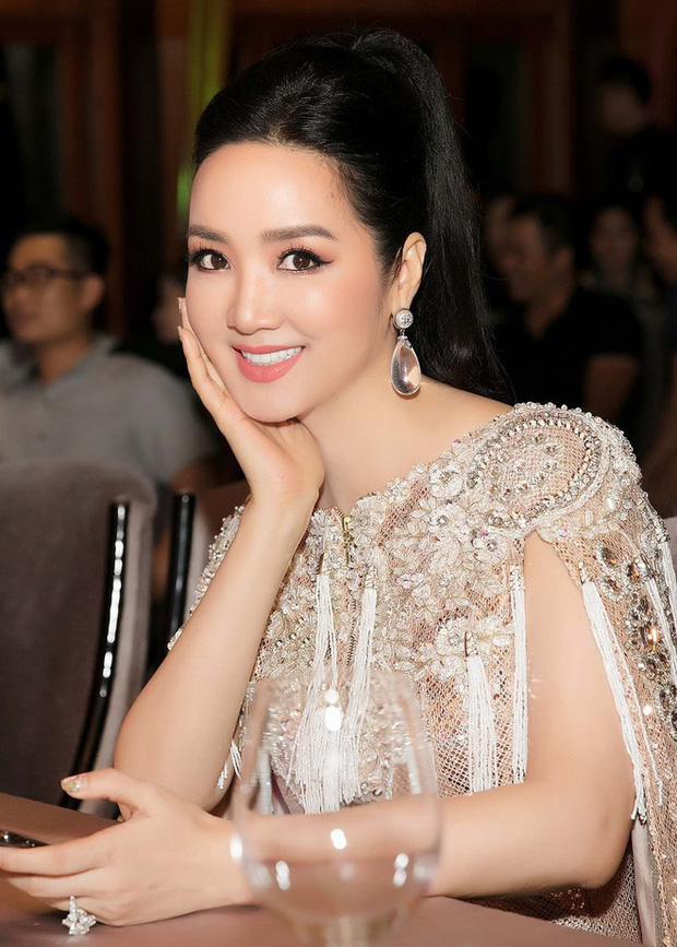  Có 1 Hoa hậu Việt Nam siêu kín tiếng đang giữ chức Giám đốc Kinh doanh, được Guinness ghi nhận nàng Hậu thạo nhiều ngoại ngữ nhất! - Ảnh 7.