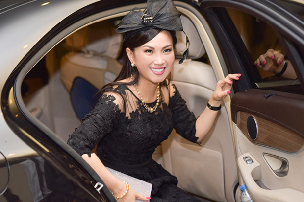 Em gái Cẩm Ly có bao nhiêu tiền mà là người Việt giàu nhất thế giới? - Ảnh 20.