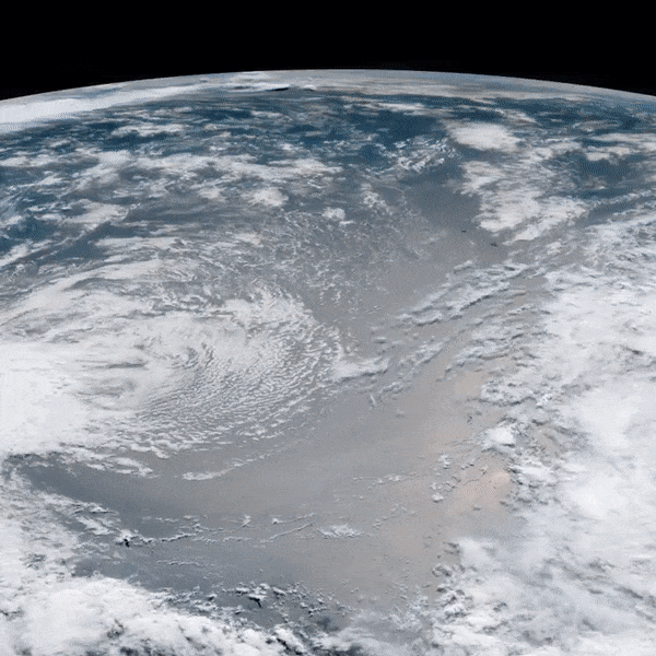 Kinh hoàng hình ảnh núi lửa tại Thái Bình Dương phun trào nhìn từ không gian - Ảnh 5.