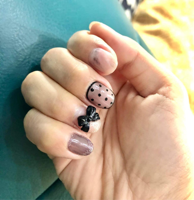 Tiệm nail của cựu hot girl Hà Nội khiến khách bức xúc: Chi nửa triệu nhận về bộ móng vừa quê vừa ẩu, xin bill nhưng shop quyết không đưa - Ảnh 3.