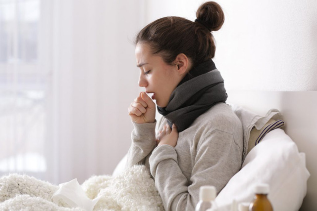  4 thói quen nhỏ vào buổi sáng nhiều người mắc khiến phổi thủng như tổ ong: Nếu cơ thể xuất hiện 3 triệu chứng này, hãy đến bệnh viện khám ngay kẻo không kịp  - Ảnh 4.