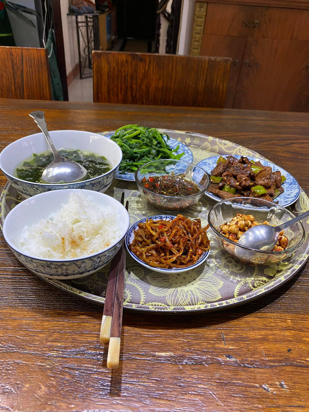  Cuộc sống cô độc của ca sĩ Quang Linh ở tuổi U60 trong ngôi nhà khang trang, tiện nghi - Ảnh 9.