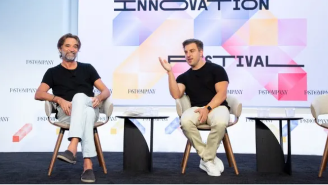 Giấc mơ 'lạ' giúp Brian Chesky đưa Airbnb vượt qua đại dịch Covid-19 - Ảnh 1. Giấc mơ 'lạ' giúp Brian Chesky đưa Airbnb vượt qua đại dịch Covid-19 - Ảnh 1.