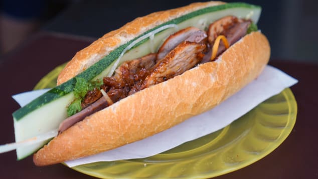 CNN săn lùng chiếc bánh mì ngon nhất Việt Nam: Người Việt đã từng ăn thử chưa? - Ảnh 2.