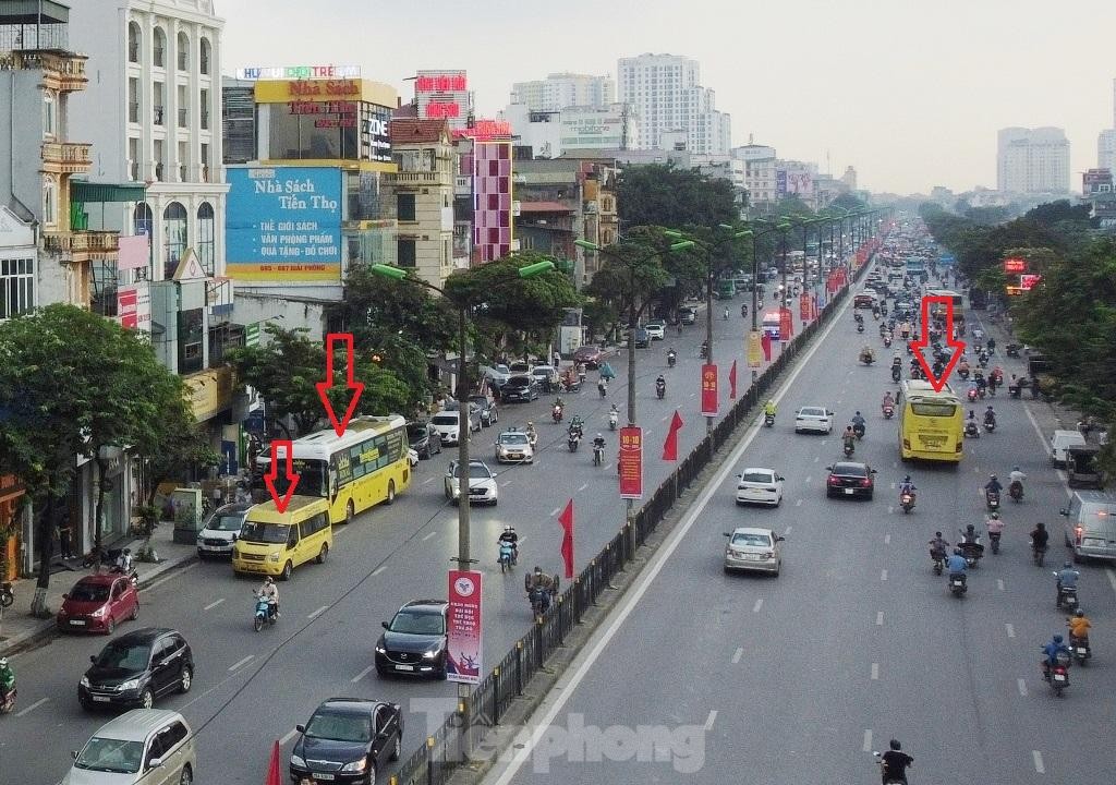 Sau xe khách ‘diễu phố’, đường Giải Phóng nhan nhản bến xe lậu - Ảnh 8.