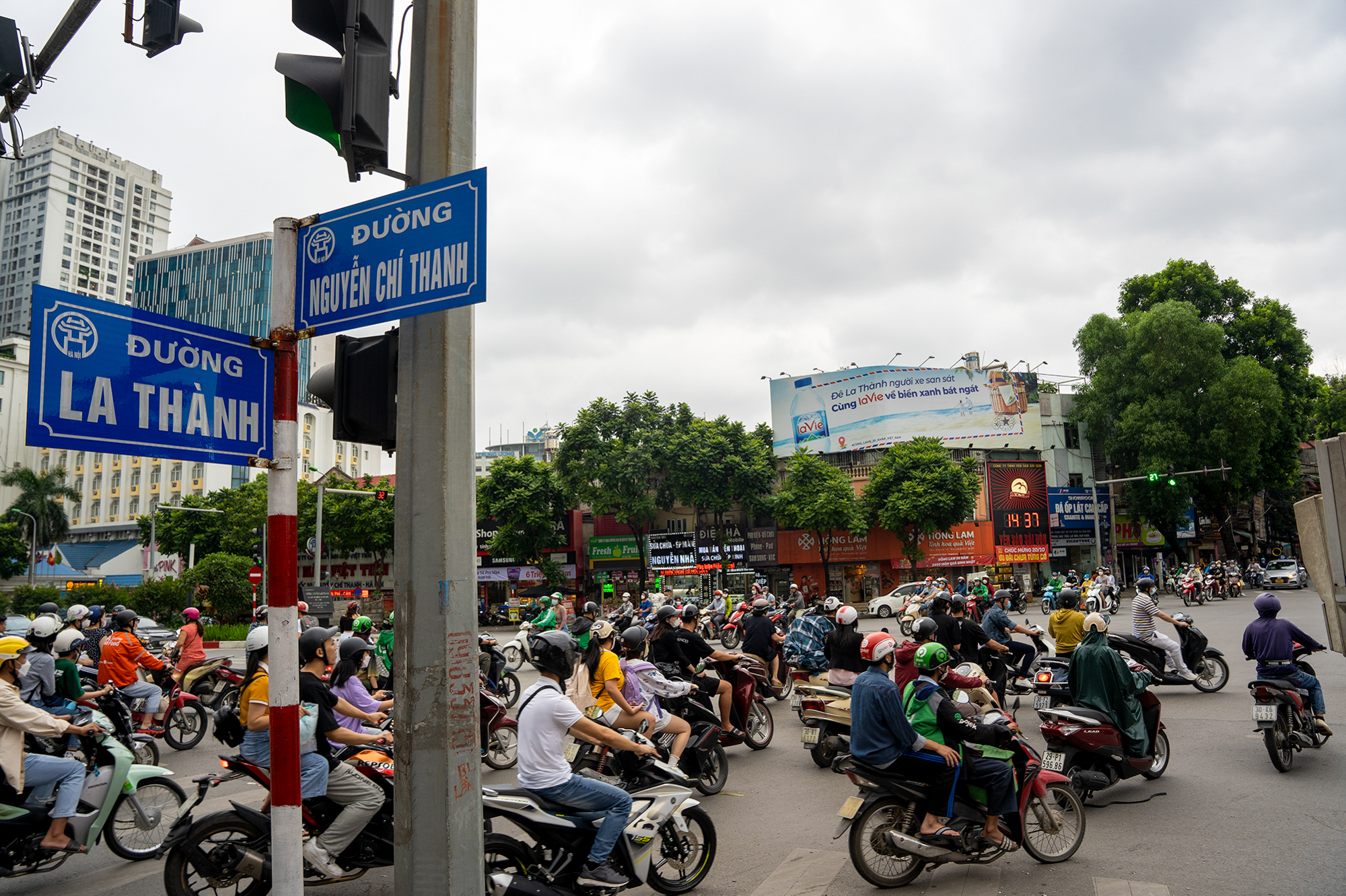  Hà Nội: Tuyến đường vành đai liên tục phá kỷ lục đắt nhất hành tinh - Ảnh 7.