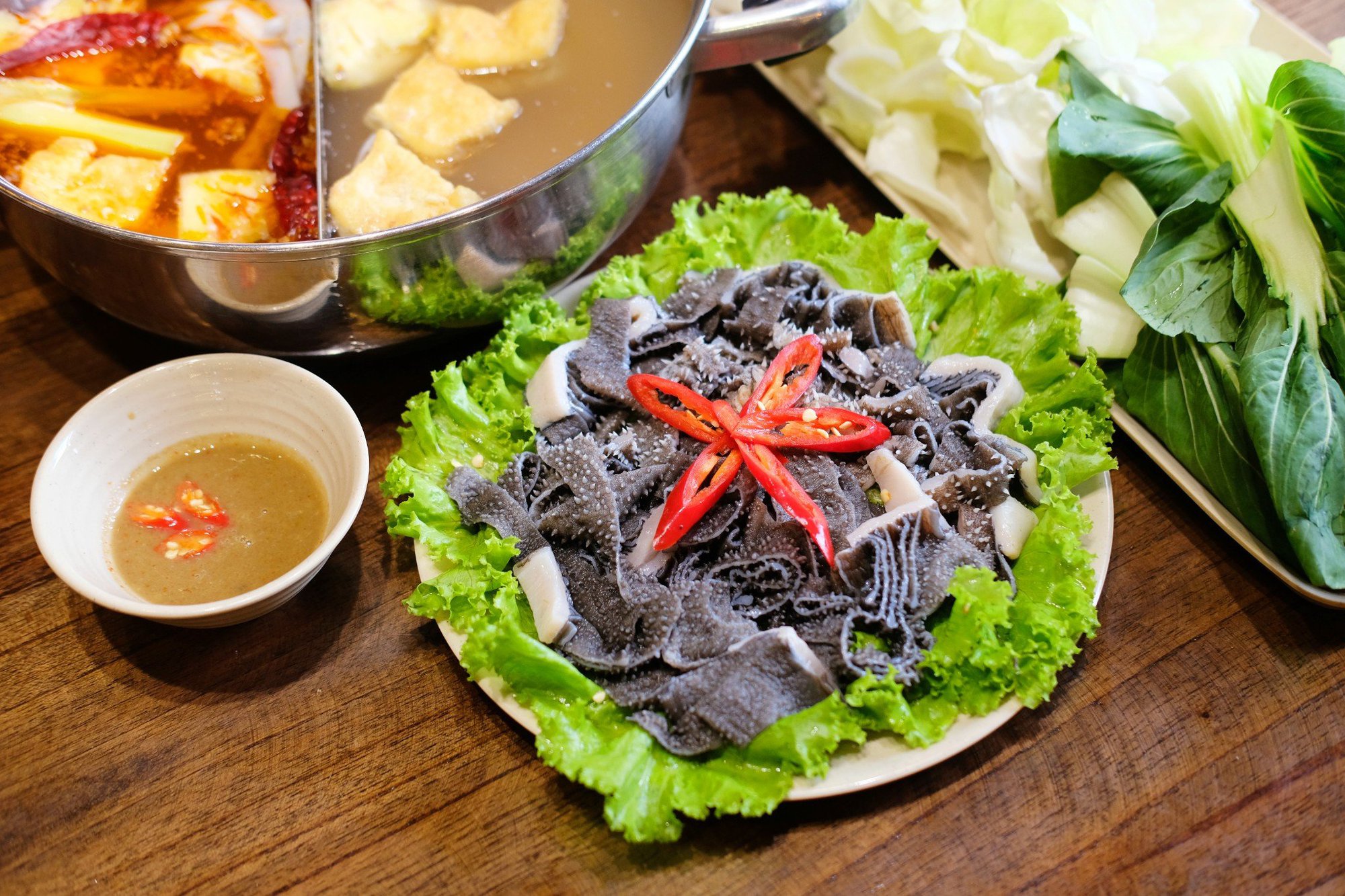 Sách bò - Món ăn lạ hương vị khó quên - Ảnh 4.