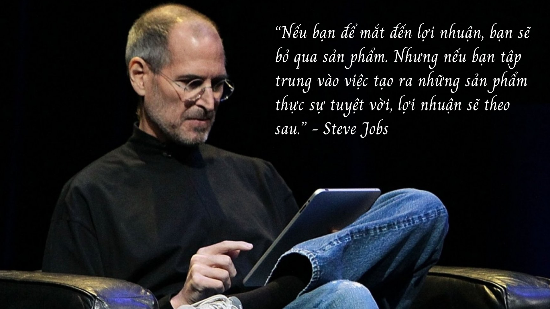 Steve Jobs: những người thành công là những người nhìn mọi thứ theo cách khác, họ không thích các quy tắc - Ảnh 1. Steve Jobs: những người thành công là những người nhìn mọi thứ theo cách khác, họ không thích các quy tắc - Ảnh 1.