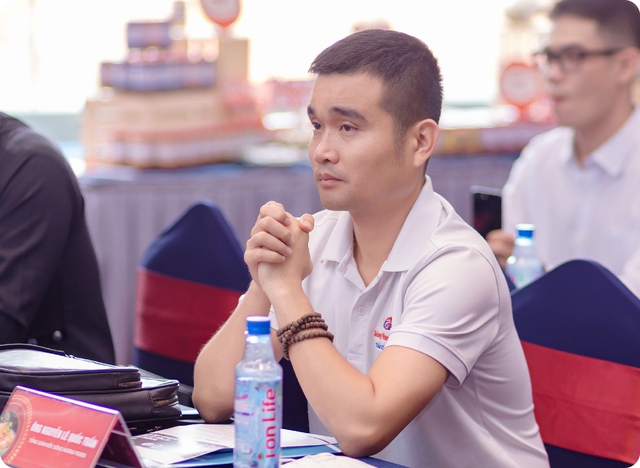 CEO Sông Hương Foods: Nghỉ Thế giới di động, về cầu an cho cá mắm, giải oan cho trái cà - Ảnh 9. CEO Sông Hương Foods: Nghỉ Thế giới di động, về cầu an cho cá mắm, giải oan cho trái cà - Ảnh 9.
