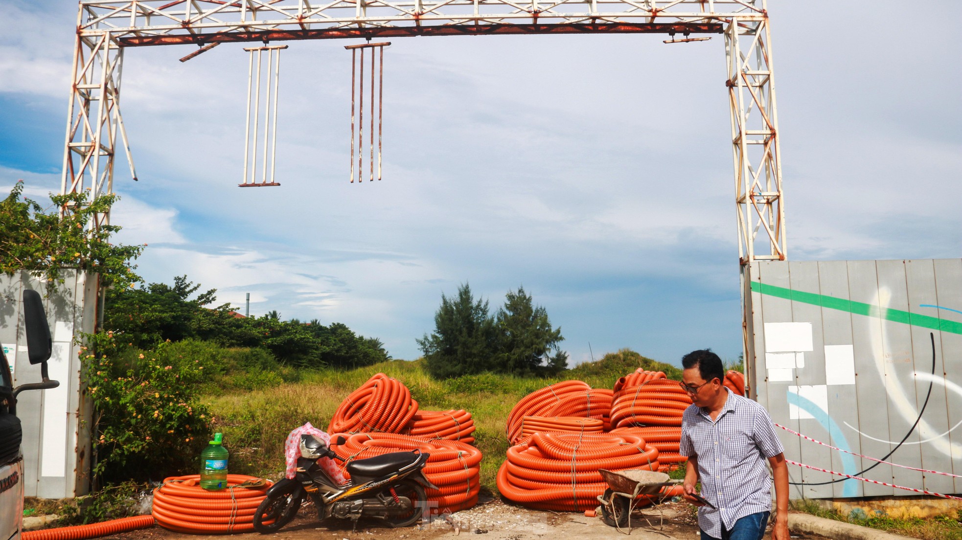 Những dự án ôm đất 'vàng' rồi bỏ hoang ở Đà Nẵng - Ảnh 5.
