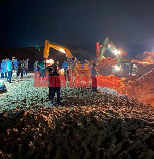 Sập mỏ titan ở Bình Thuận khiến 1 người chết, đang tìm 3 công nhân mất tích - Ảnh 1.