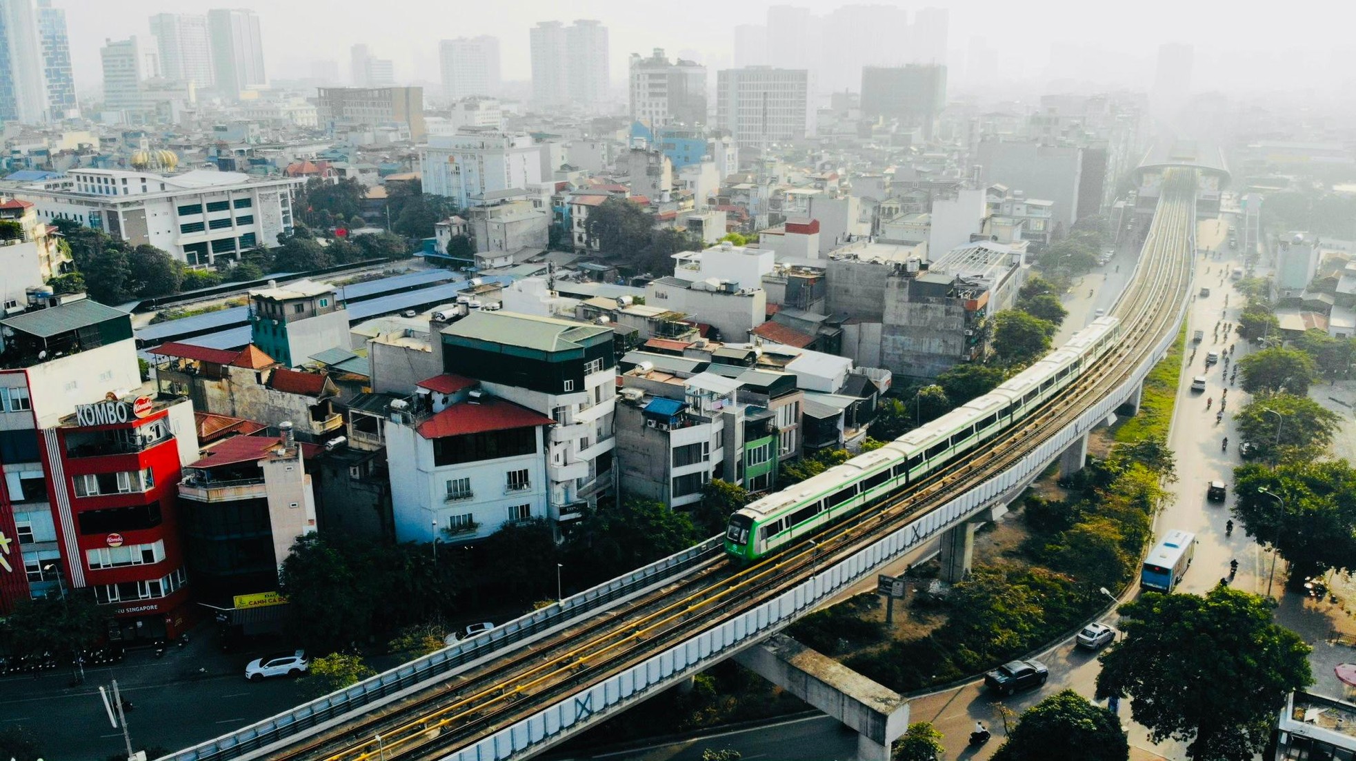 Hơn 32.000 lượt khách đi tàu điện Cát Linh - Hà Đông mỗi ngày ảnh 14