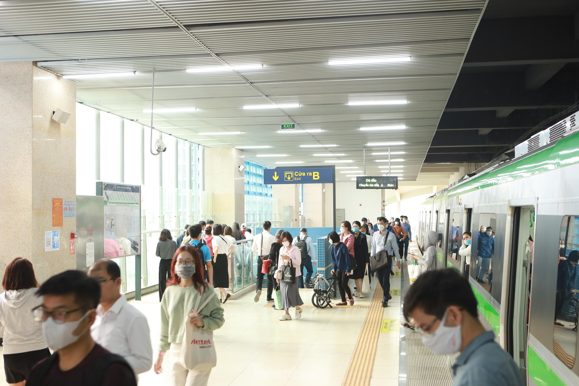 Hơn 32.000 lượt khách đi tàu điện Cát Linh - Hà Đông mỗi ngày ảnh 13