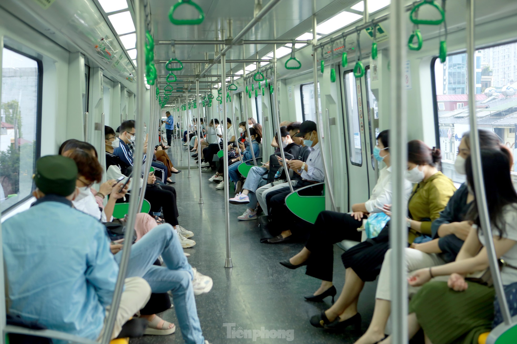 Hơn 32.000 lượt khách đi tàu điện Cát Linh - Hà Đông mỗi ngày ảnh 11