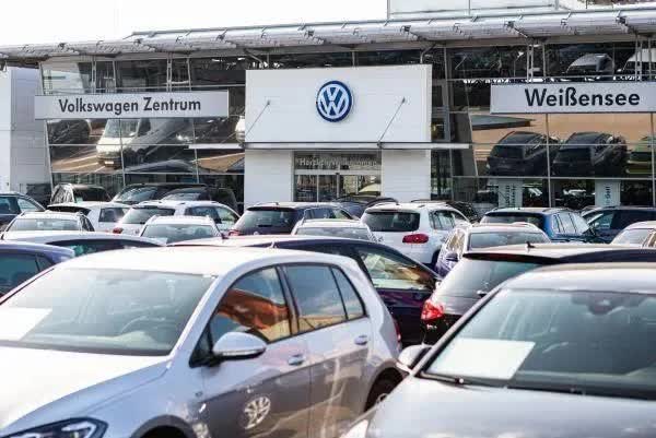 Giá điện tăng 10 lần, ngành công nghiệp Đức điêu đứng - Ảnh 3. Giá điện tăng 10 lần, ngành công nghiệp Đức điêu đứng - Ảnh 3.