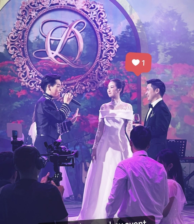 Toàn cảnh hôn lễ Hoa hậu Đỗ Mỹ Linh và chồng doanh nhân: Dàn mỹ nhân đổ bộ, Lương Thuỳ Linh bắt được hoa cưới - Ảnh 14.