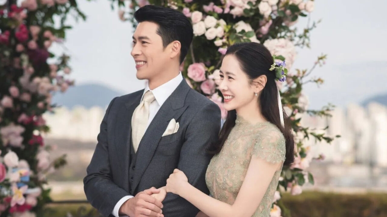 Vợ chồng Hyun Bin - Son Ye Jin chào đón con trai đầu lòng vào tháng 12 tới - Ảnh 2.