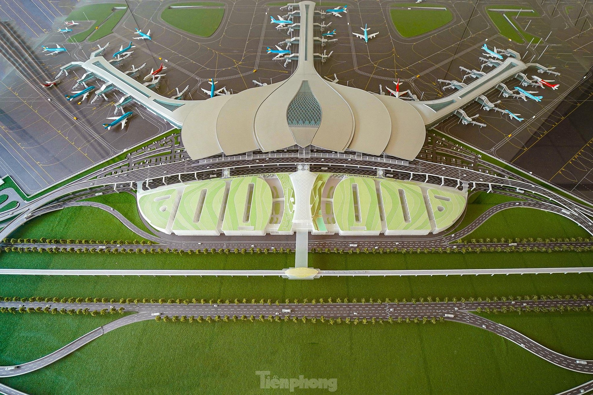 Cận cảnh thi công dự án sân bay tỷ đô lớn nhất Việt Nam - Ảnh 22.