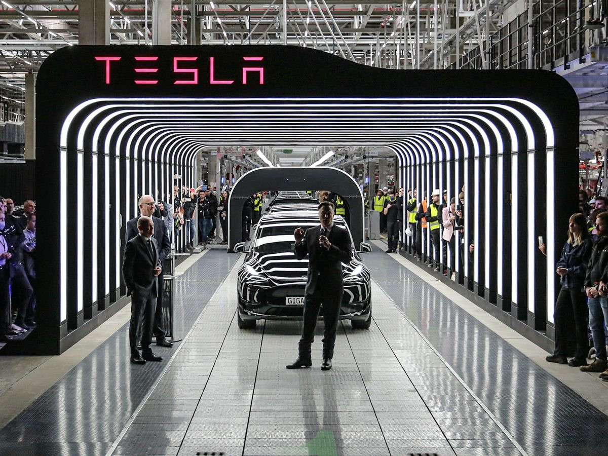 Không tập trung vào xe điện mà sa đà sang robot, trí tuệ nhân tạo, Elon Musk đang cố chấp ôm đồm quá nhiều? - Ảnh 5.