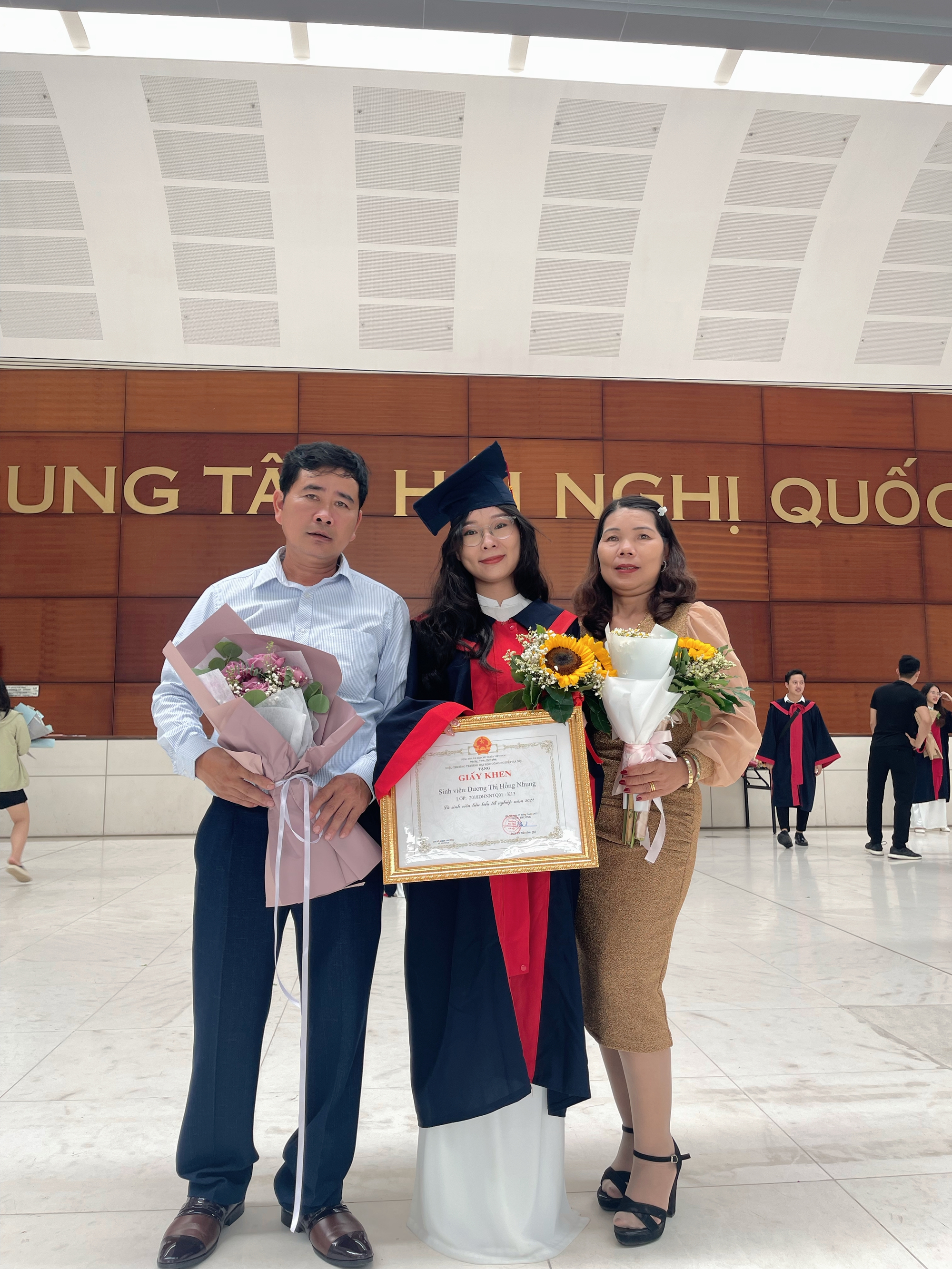 Nữ sinh Bắc Giang là thủ khoa đầu ra, nhận học bổng toàn phần Thạc sĩ tại trường top đầu Trung Quốc - Ảnh 6.