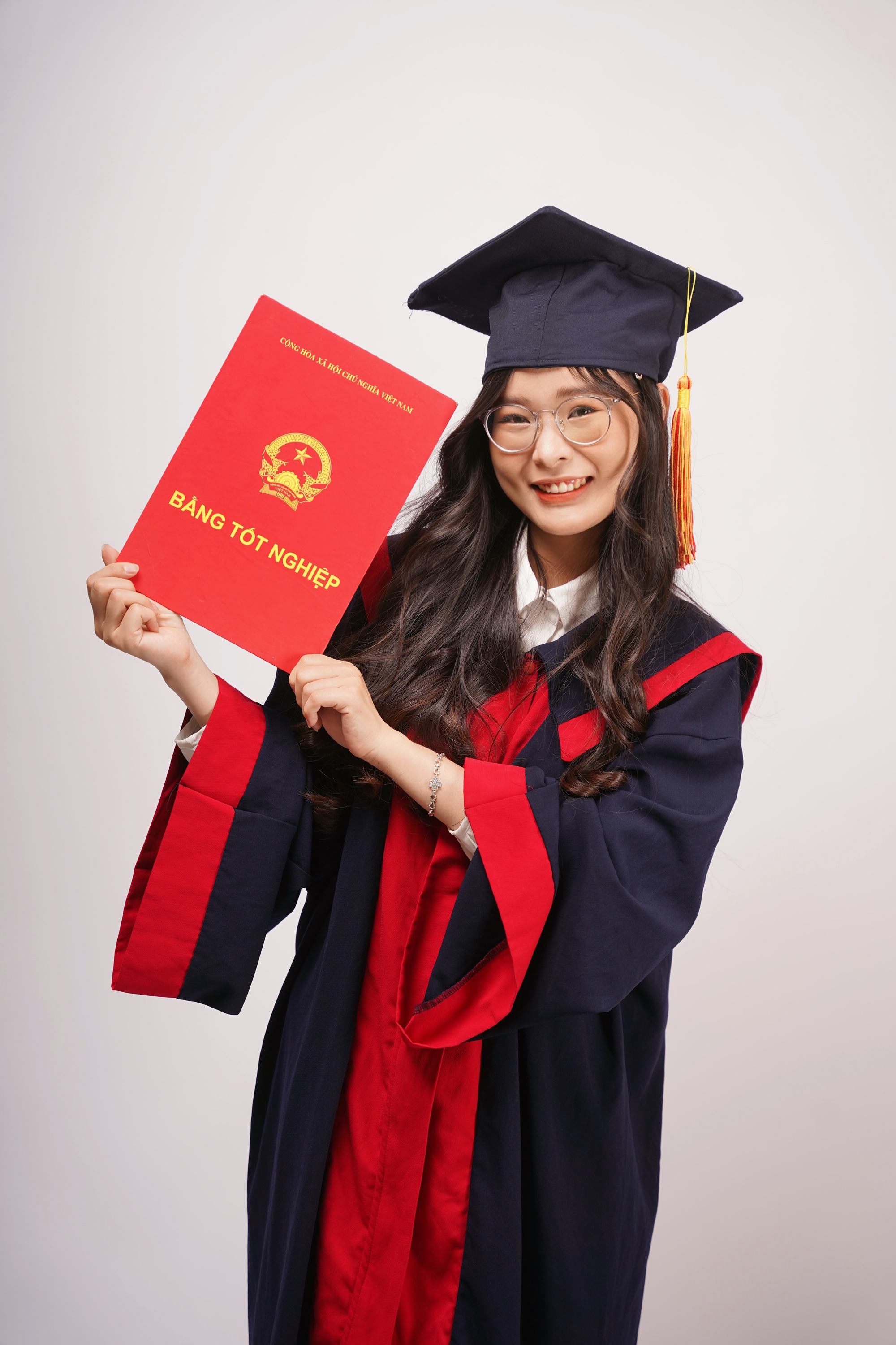 Nữ sinh Bắc Giang là thủ khoa đầu ra, nhận học bổng toàn phần Thạc sĩ tại trường top đầu Trung Quốc - Ảnh 2.