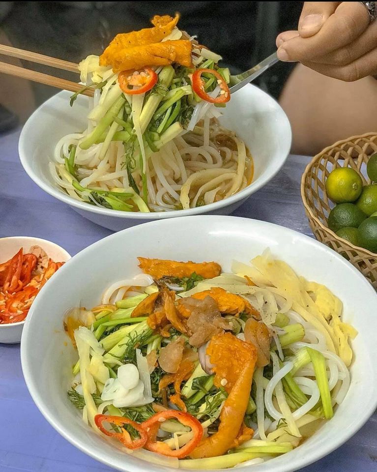 Lượn quanh Hà Nội, thưởng thức 1001 món ăn đặc sản từ các tỉnh thành Việt Nam - Ảnh 8.