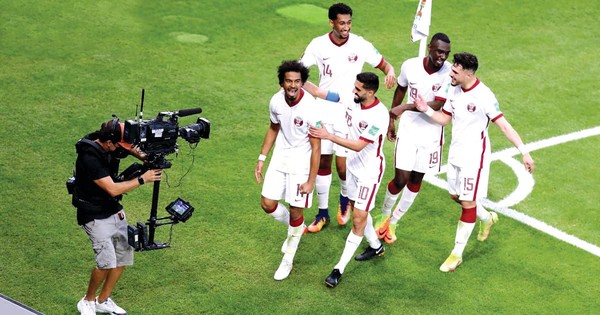 Bản quyền truyền hình World Cup 2022: Căng thẳng tới phút cuối? - Ảnh 1.