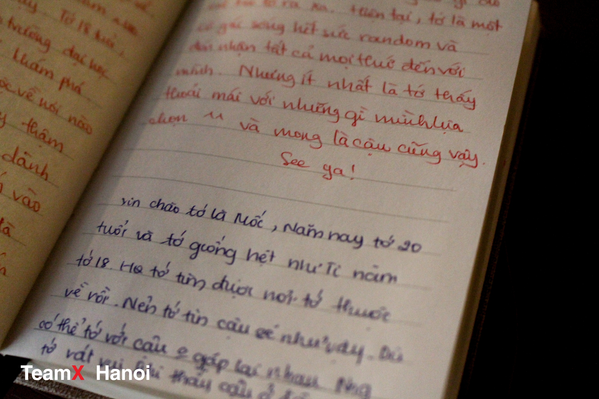 Đi xem triển lãm cuối tuần, người trẻ tha hồ bộc lộ cảm xúc với chính mình! - Ảnh 7. Đi xem triển lãm cuối tuần, người trẻ tha hồ bộc lộ cảm xúc với chính mình! - Ảnh 7.