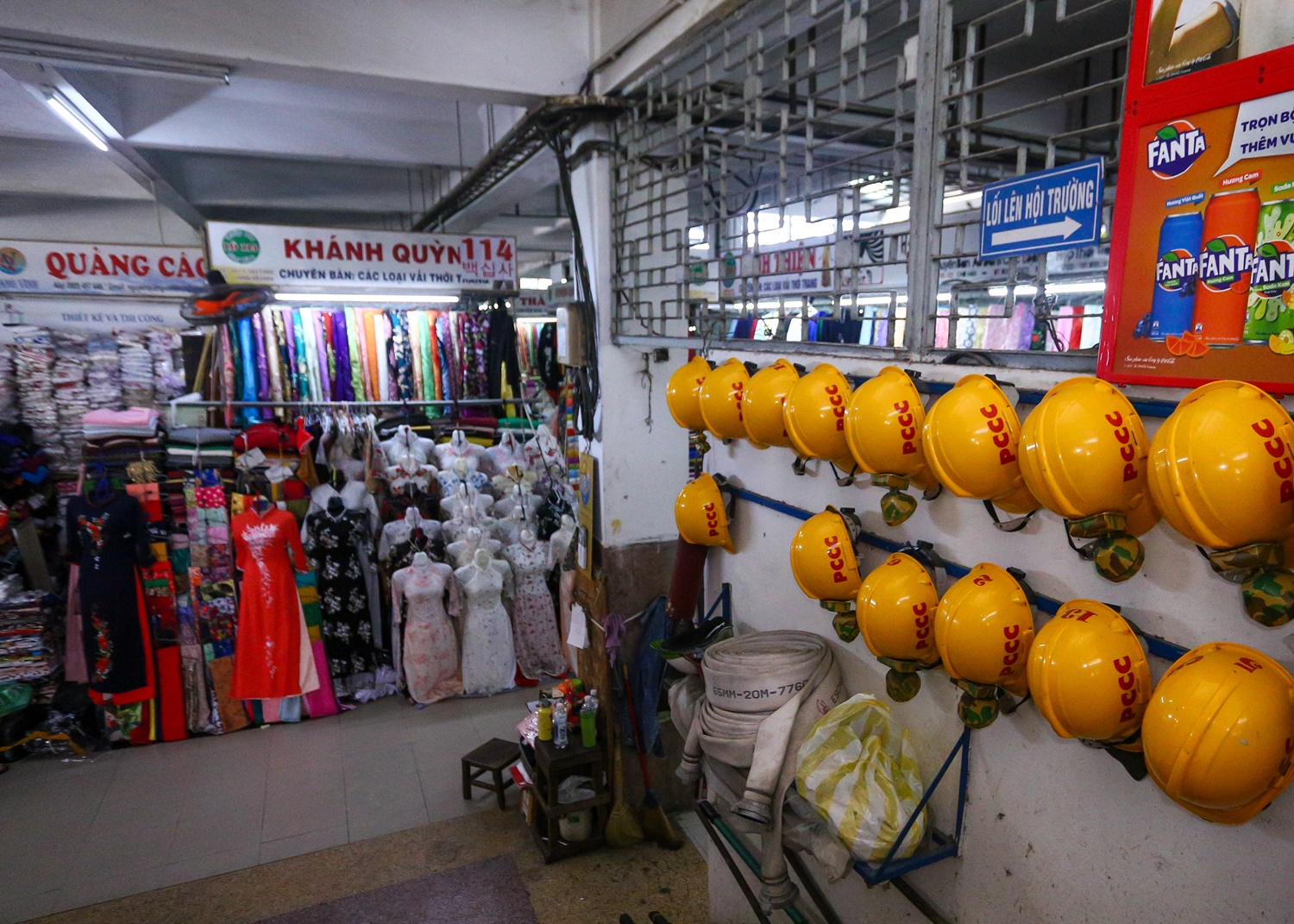 Chợ Hàn Đà Nẵng trước giờ “thay áo mới 8 tỷ” để phục vụ du lịch - Ảnh 14.