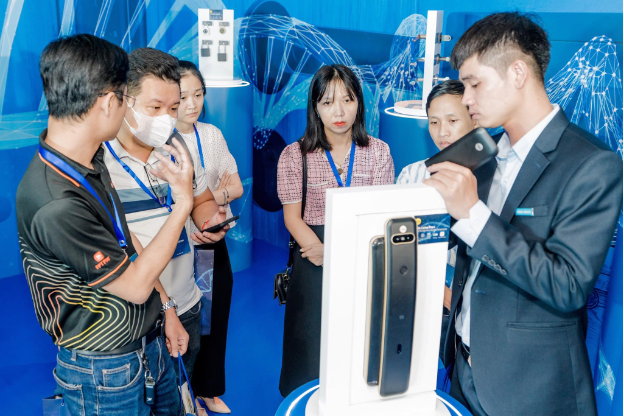 Innovation Night: Đêm công nghệ về giải pháp đóng mở với ASSA ABLOY và Yale - Ảnh 1. Innovation Night: Đêm công nghệ về giải pháp đóng mở với ASSA ABLOY và Yale - Ảnh 1.