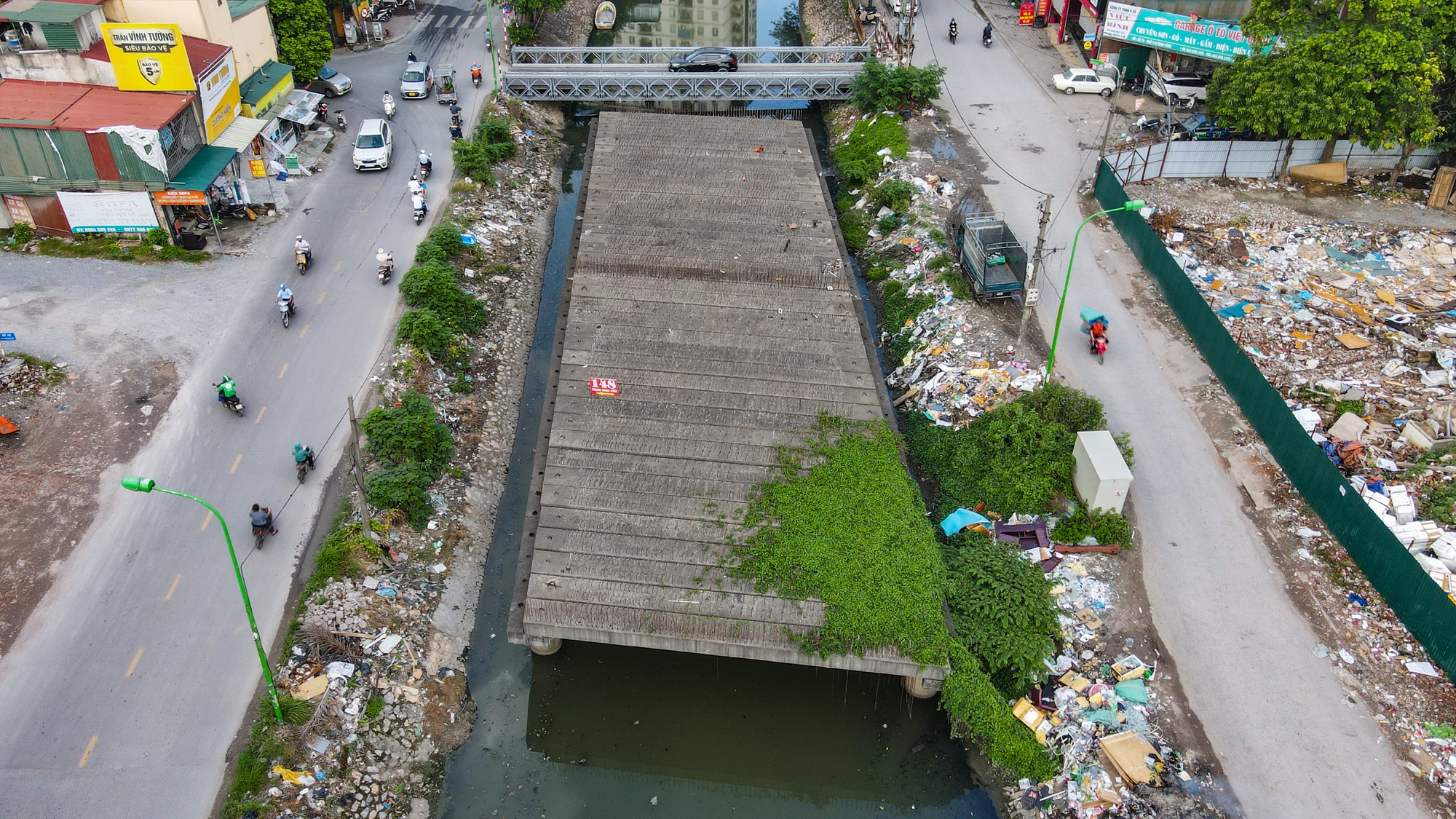 Hà Nội: Cầu L3 bắc qua sông Lừ gần 10 năm chưa hoàn thiện - Ảnh 3.