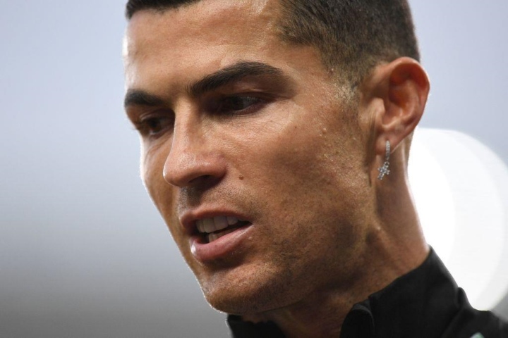 Toàn cảnh vụ Ronaldo phát ngôn rúng động toàn bộ làng bóng đá - Ảnh 2.