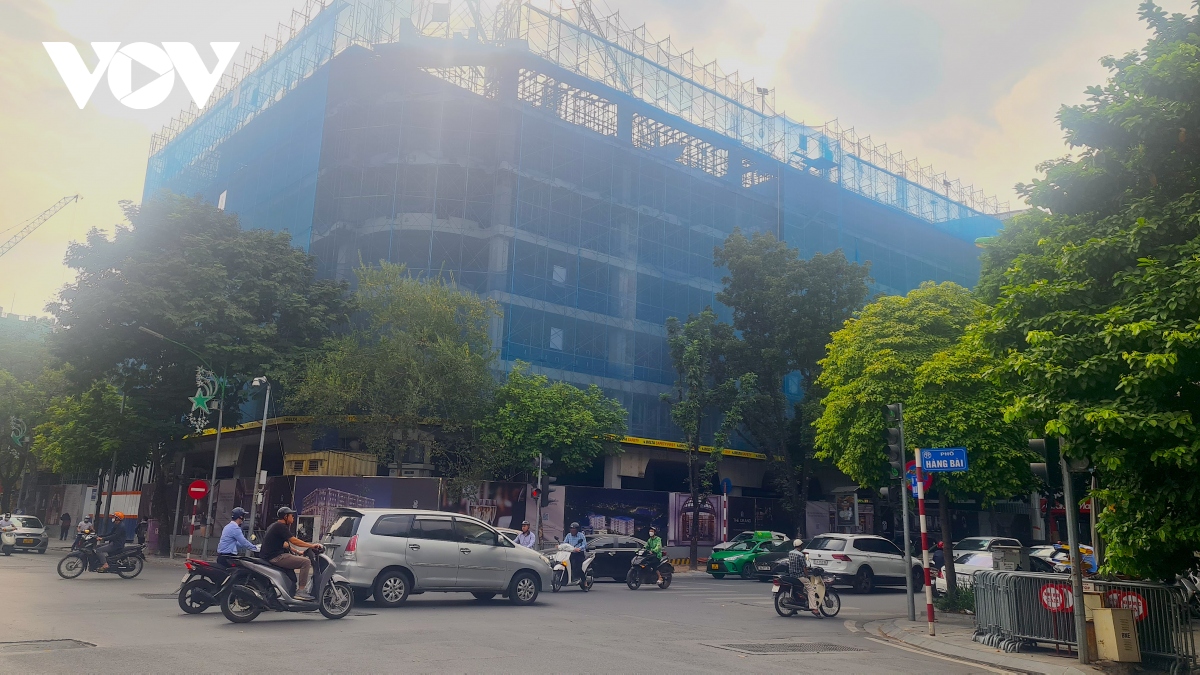 du an the grand hanoi o 22 24 hang bai thi cong lam nut nha dan hinh anh 1