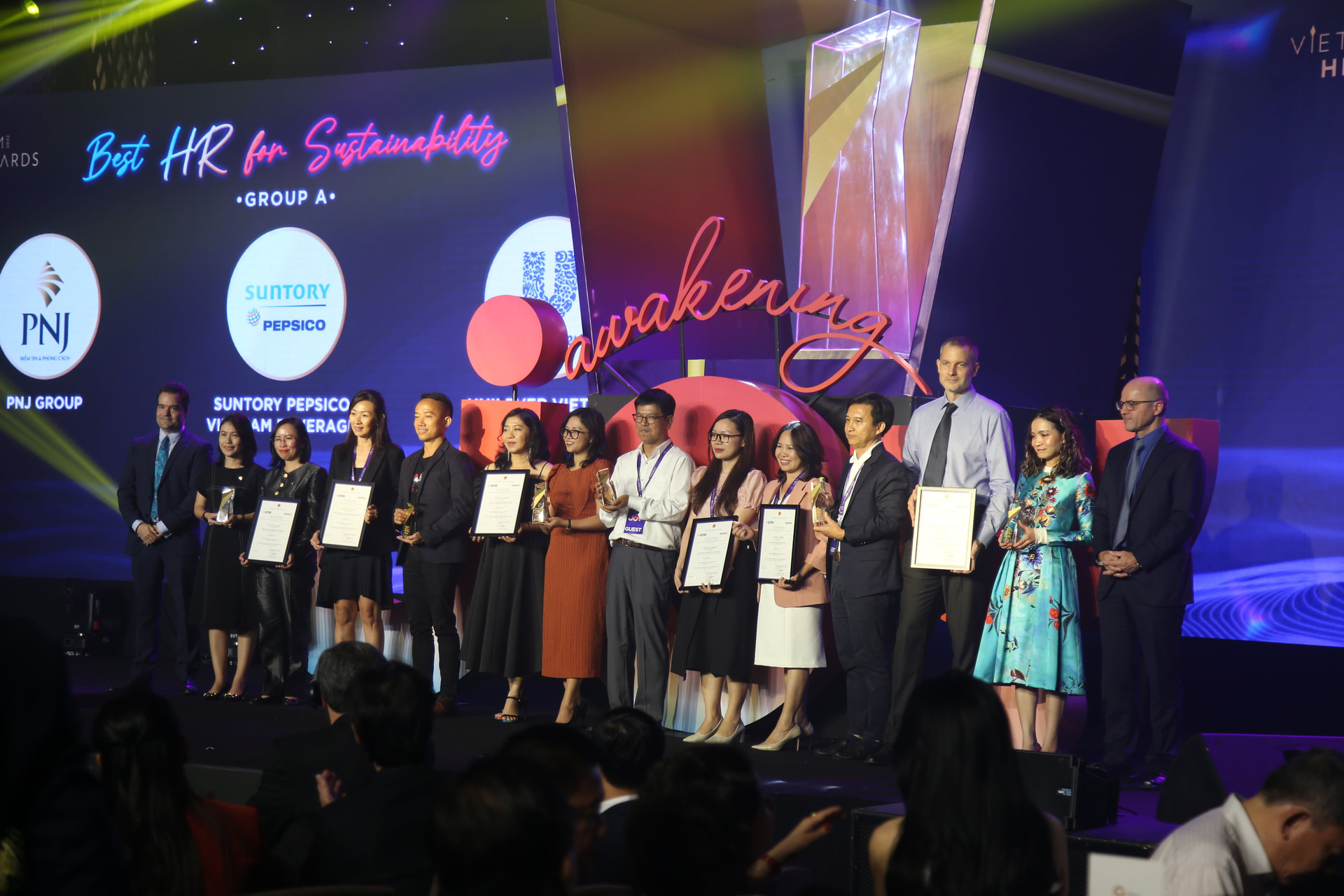 Công ty đa quốc gia &quot;áp đảo&quot; giải Vietnam HR Awards 2022: Unilever Việt Nam và Thực phẩm PepsiCo Việt Nam là DN xuất sắc nhất - Ảnh 3.