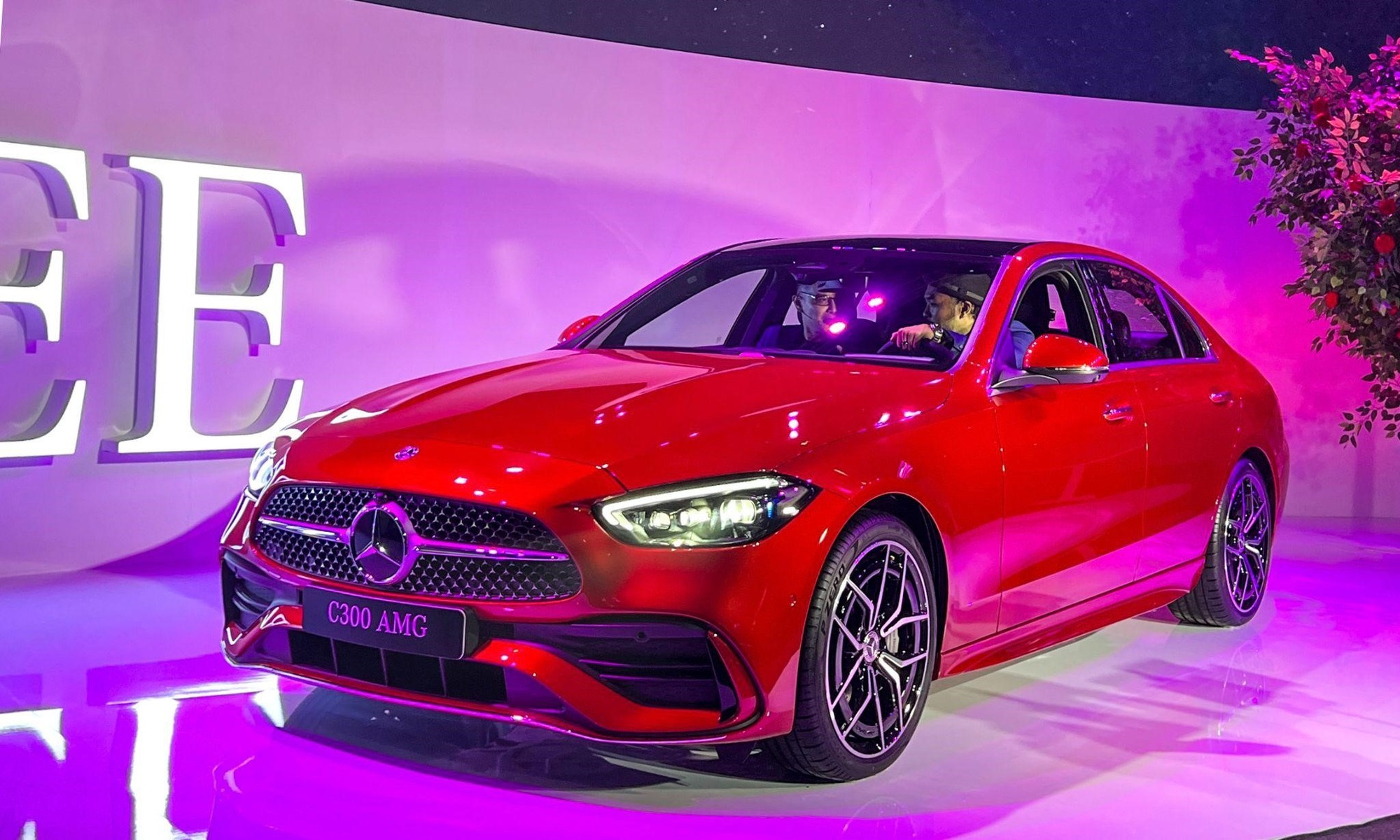 Xe sang cho gia đình nhỏ 2022: Kết quả khó đoán - Ảnh 4.