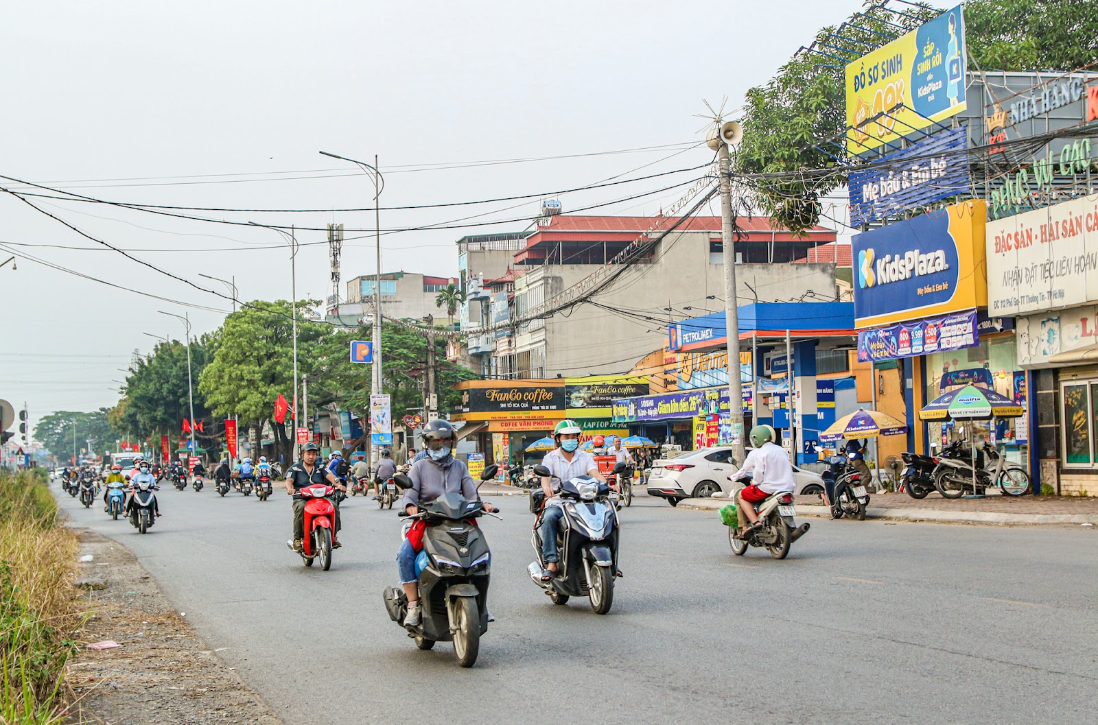 Huyện có đến 126 làng cổ, thu ngân sách nghìn tỷ mỗi năm - Ảnh 6.