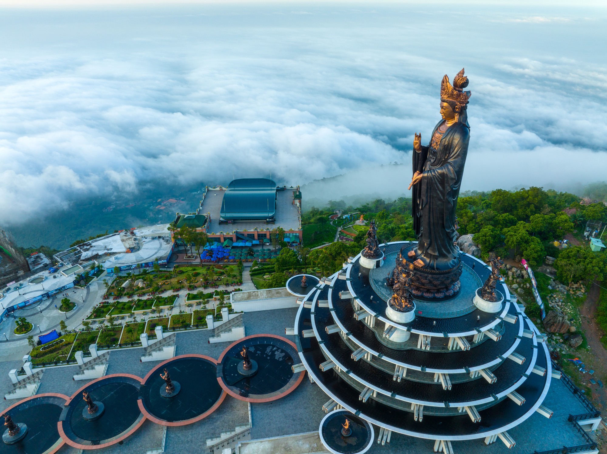 Vì sao núi Bà Đen, nơi có tượng Phật Bà bằng đồng cao nhất Việt Nam, được mệnh danh là “Đệ nhất Thiên Sơn”? - Ảnh 9.