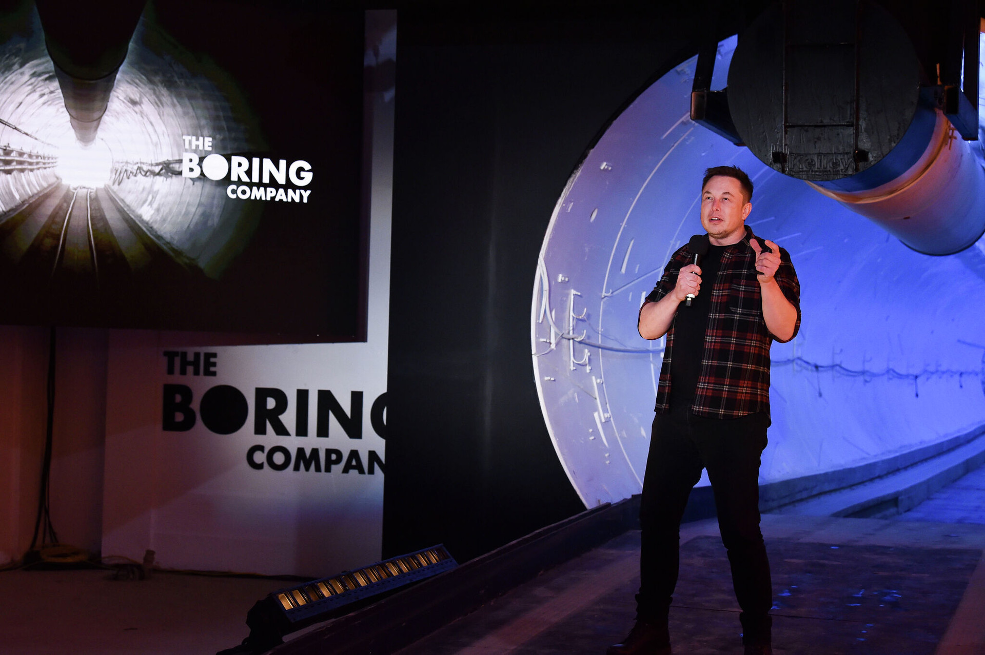 Boring: Startup chuyên đi bán ‘giấc mơ’ của Elon Musk bị chỉ trích vì chuyên 'hủy kèo', vẽ đủ dự án hoành tráng rồi bó xó - Ảnh 1.
