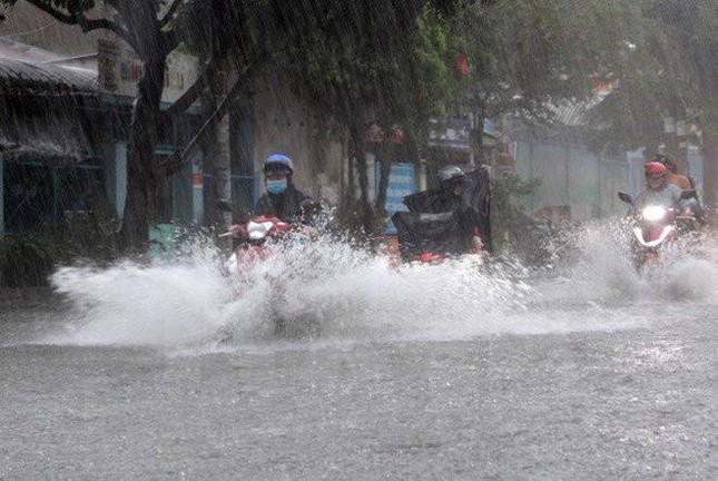 Không khí lạnh mạnh nhất từ đầu mùa bắt đầu tràn về, vùng núi có thể xuất hiện băng tuyết - Ảnh 1.