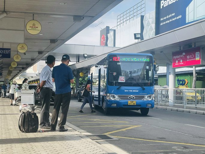 NÓNG: Xe buýt vòng sân bay Tân Sơn Nhất gồm những tuyến nào ? - Ảnh 2.