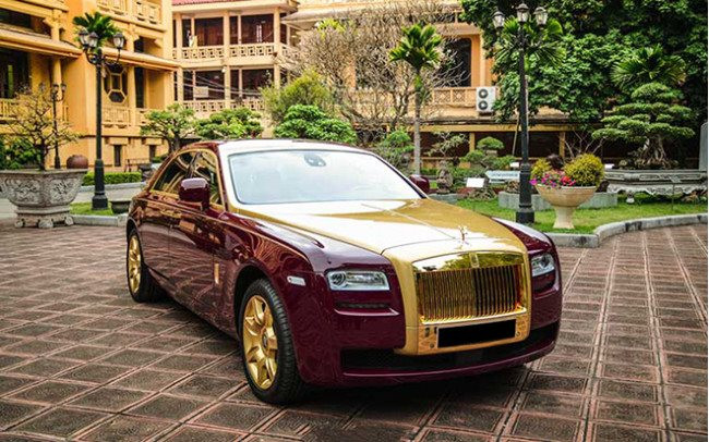 Siêu xe Rolls-Royce dát vàng của ông Trịnh Văn Quyết tiếp tục đấu giá thất bại lần 2 - Ảnh 1.