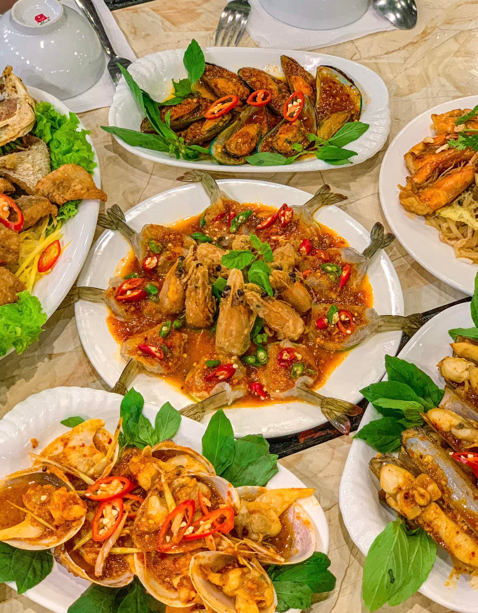 4 quán ẩm thực đường phố xứ chùa Vàng tại TP.HCM cho dân mê đồ ăn Thái - Ảnh 21.