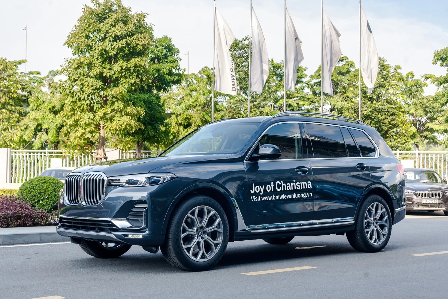 BMW X7 tạo bất ngờ ở hạng mục Hàng ghế sau xe sang 2022 - Ảnh 1.