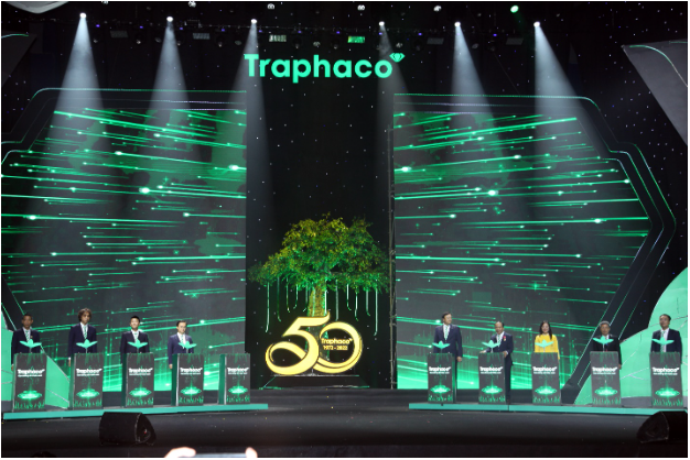 Công ty Cổ phần Traphaco kỷ niệm 50 năm ngày truyền thống và đón nhận Huân chương Lao động hạng Nhất - Ảnh 3.