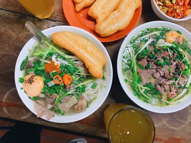 Hàng phở 100 tuổi ở Hà Nội từng lên truyền thông quốc tế bây giờ ra sao? - Ảnh 6. Hàng phở 100 tuổi ở Hà Nội từng lên truyền thông quốc tế bây giờ ra sao? - Ảnh 6.