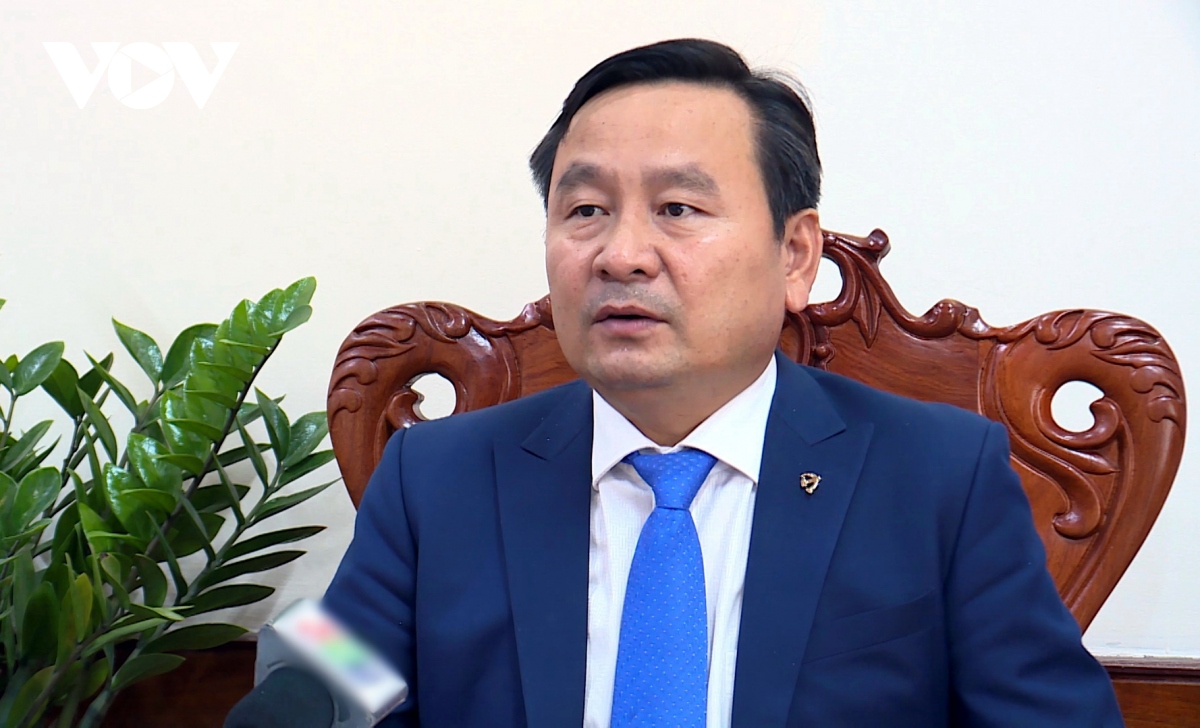 HĐND tỉnh Quảng Nam lên tiếng việc ông Nguyễn Viết Dũng đánh nữ nhân viên sân golf - Ảnh 1.