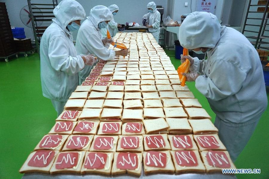 Chiếc bánh mì nhỏ ở Trung Quốc: Sản sinh hơn 20 tỷ phú cho một vùng quê, làm nên cả một &quot;đế chế&quot; công nghiệp, vươn sang cả Việt Nam - Ảnh 3.