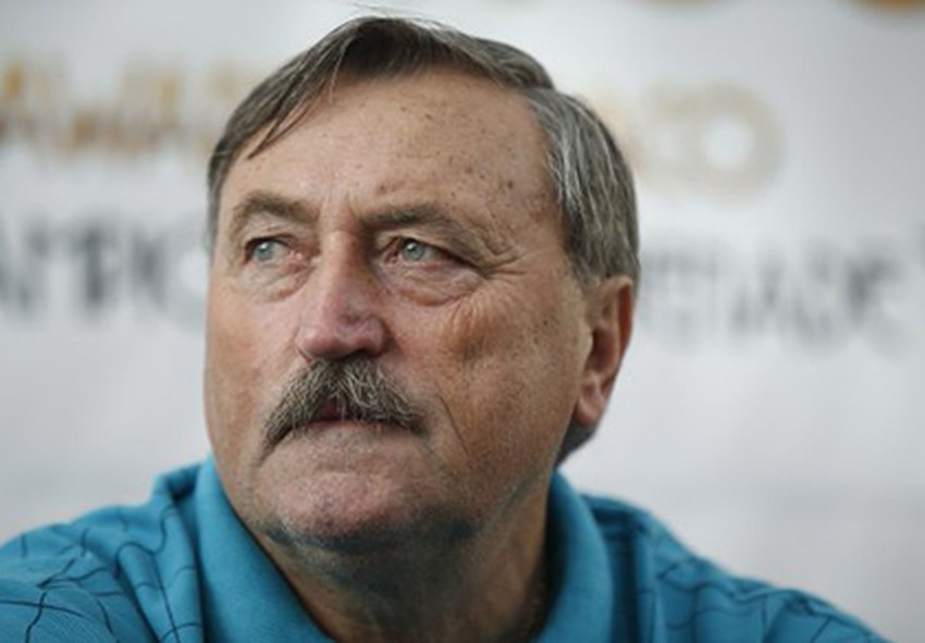 Cha đẻ của cú sút penalty: Từ hình phạt chống lại sự thô bạo đến màn đối đầu tâm lý trên chấm 11m giúp thay đổi bản chất môn thể thao vua - Ảnh 4. Cha đẻ của cú sút penalty: Từ hình phạt chống lại sự thô bạo đến màn đối đầu tâm lý trên chấm 11m giúp thay đổi bản chất môn thể thao vua - Ảnh 4.