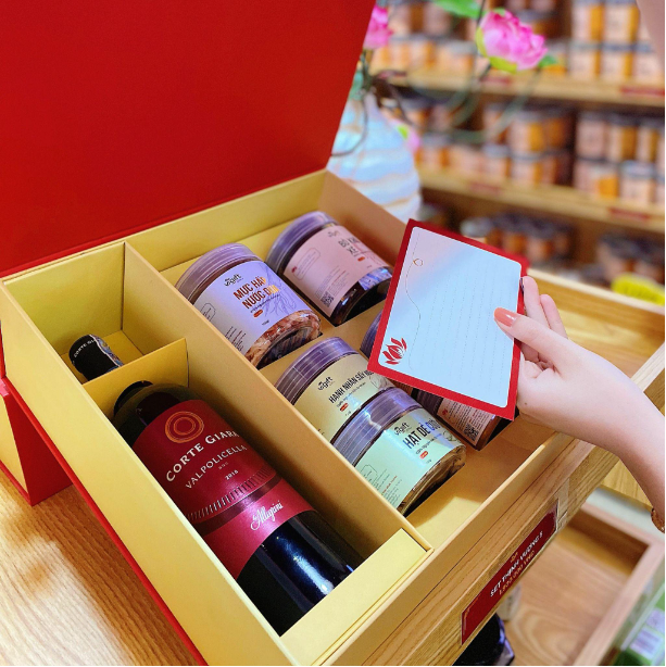 CEO VIGIFT: Chúng tôi muốn set quà tết không chỉ đẹp mà còn phải ngon - Ảnh 2. CEO VIGIFT: Chúng tôi muốn set quà tết không chỉ đẹp mà còn phải ngon - Ảnh 2.